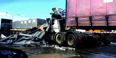 Dallas-Fort-Worth-Unsecured-Load-Truck-Accident
